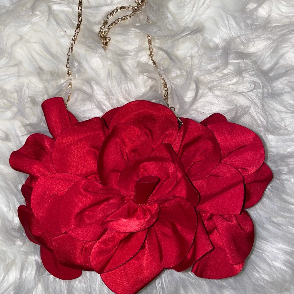 JUSTFAB new rose petal shoulder purse very sexy and feminine